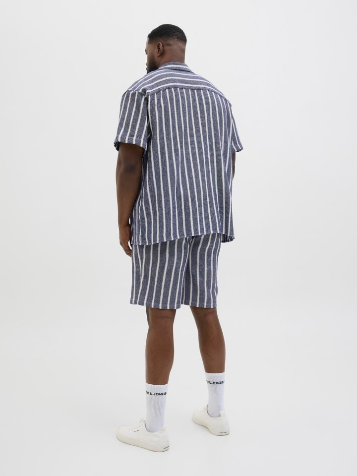 JACK & JONES PLUS Relaxed Fit Shorts in Ocean Cavern günstig kaufen