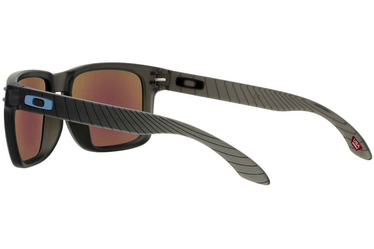 Oakley Holbrook Matte Grey Smoke/Prizm Sapphire Polarized