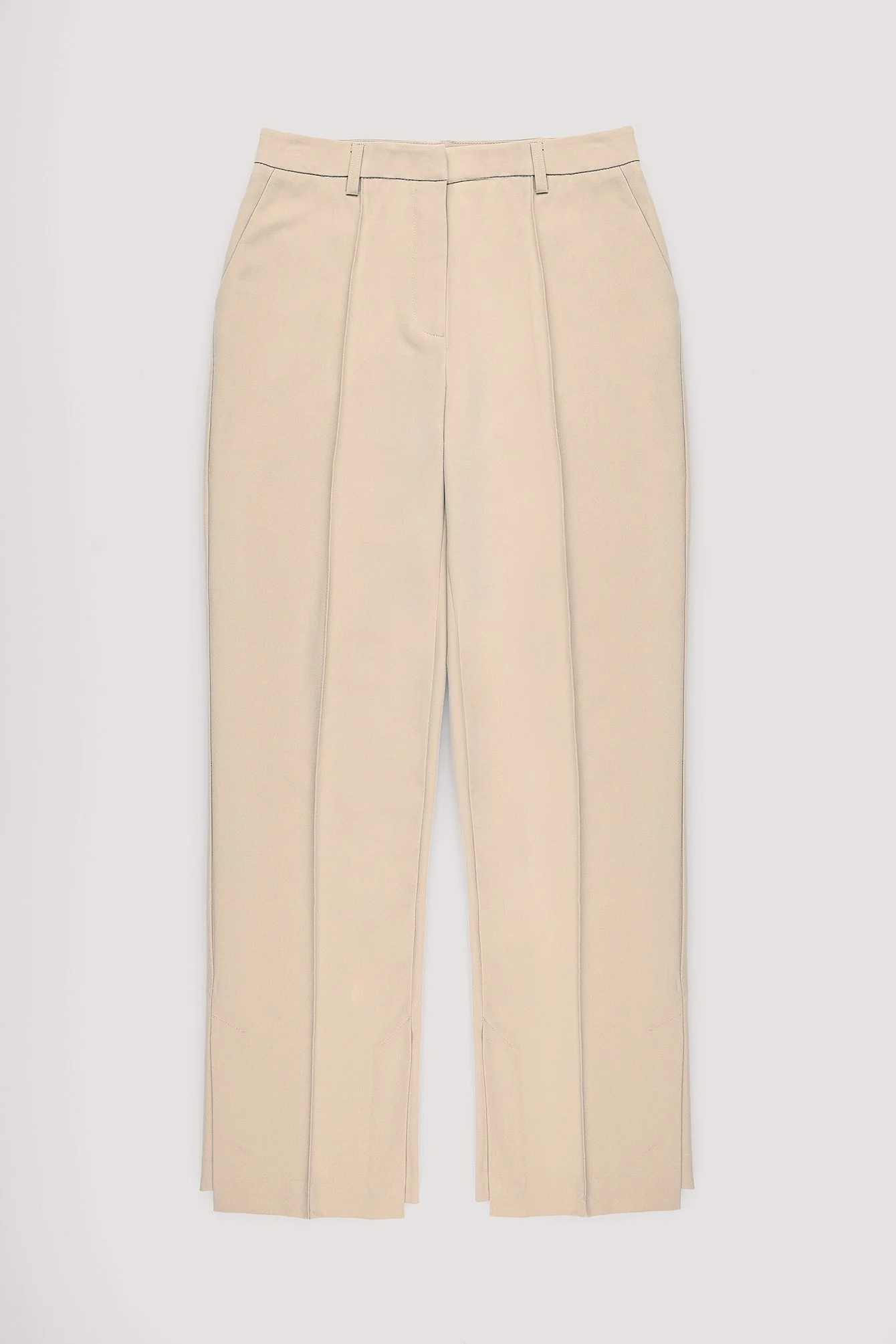 Angepasste Hose mit Seitenschlitz