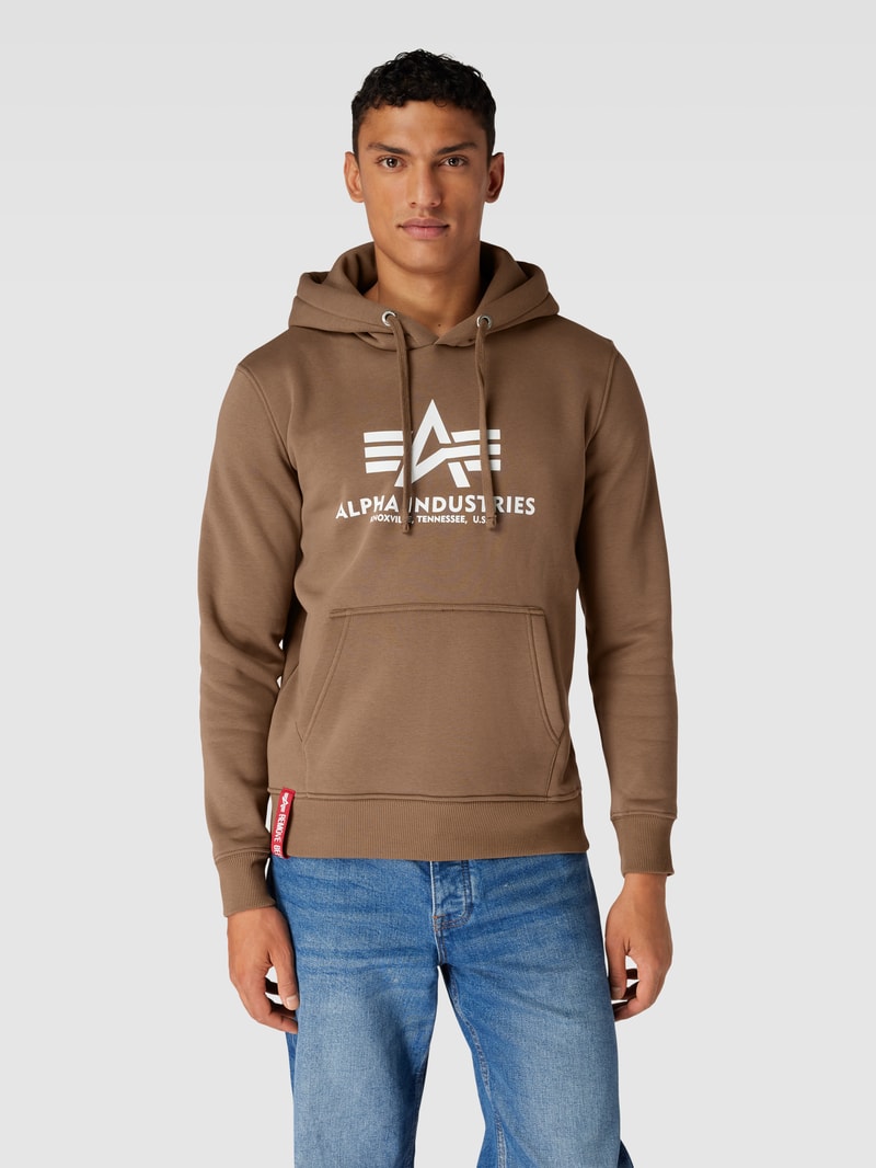 Hoodie mit Känguru-Tasche und Label-Print in taupe