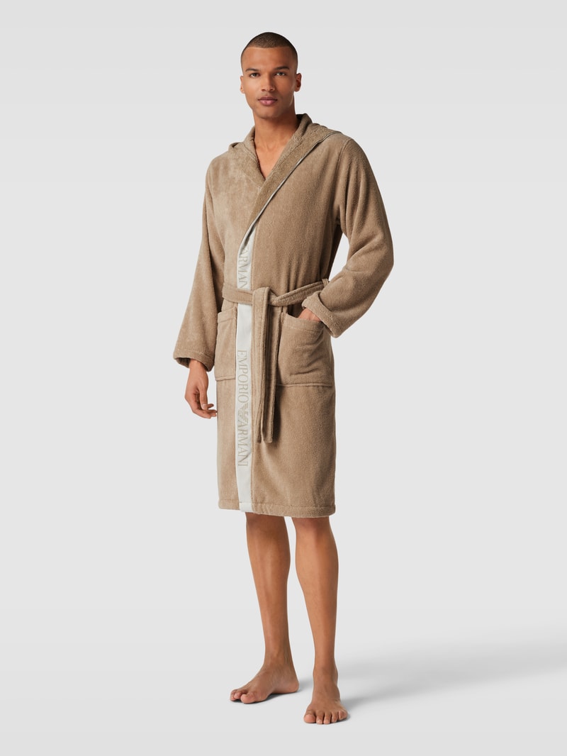 Bademantel mit Label-Print in beige