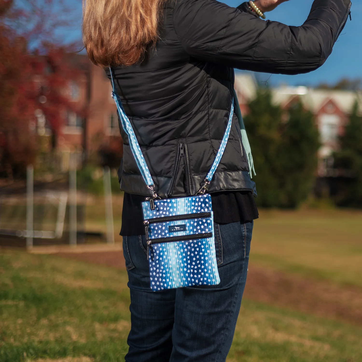 Crossbody Sally Go Lightly