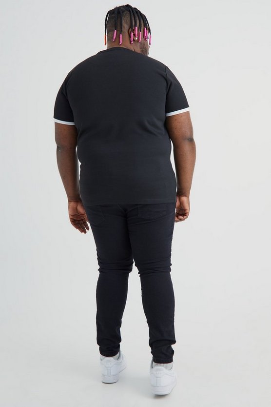 Plus smartes Slim-Fit T-Shirt mit Tasche & Paspeln