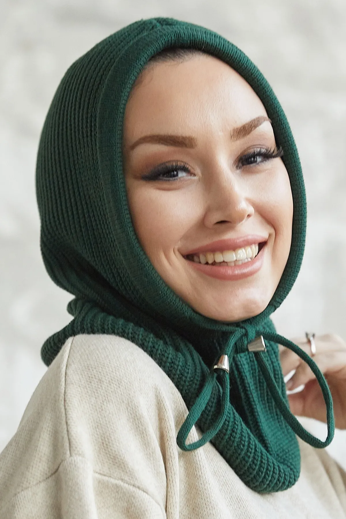 InStyle  Rona Knitwear Balaklava – Smaragdgrün