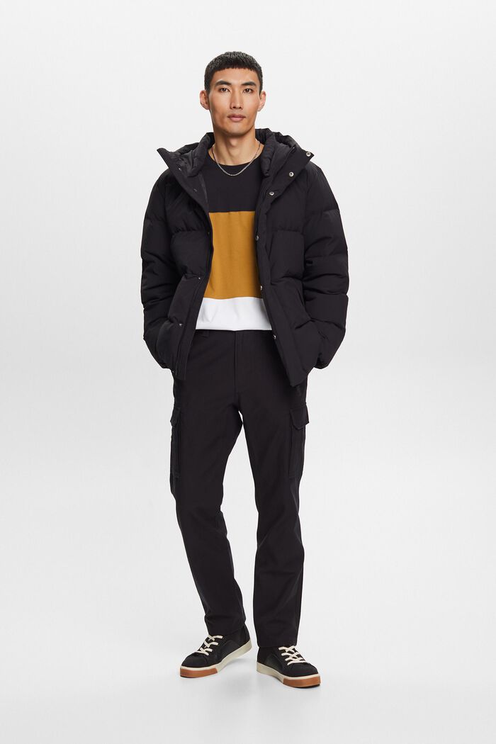 Daunenjacke mit Kapuze