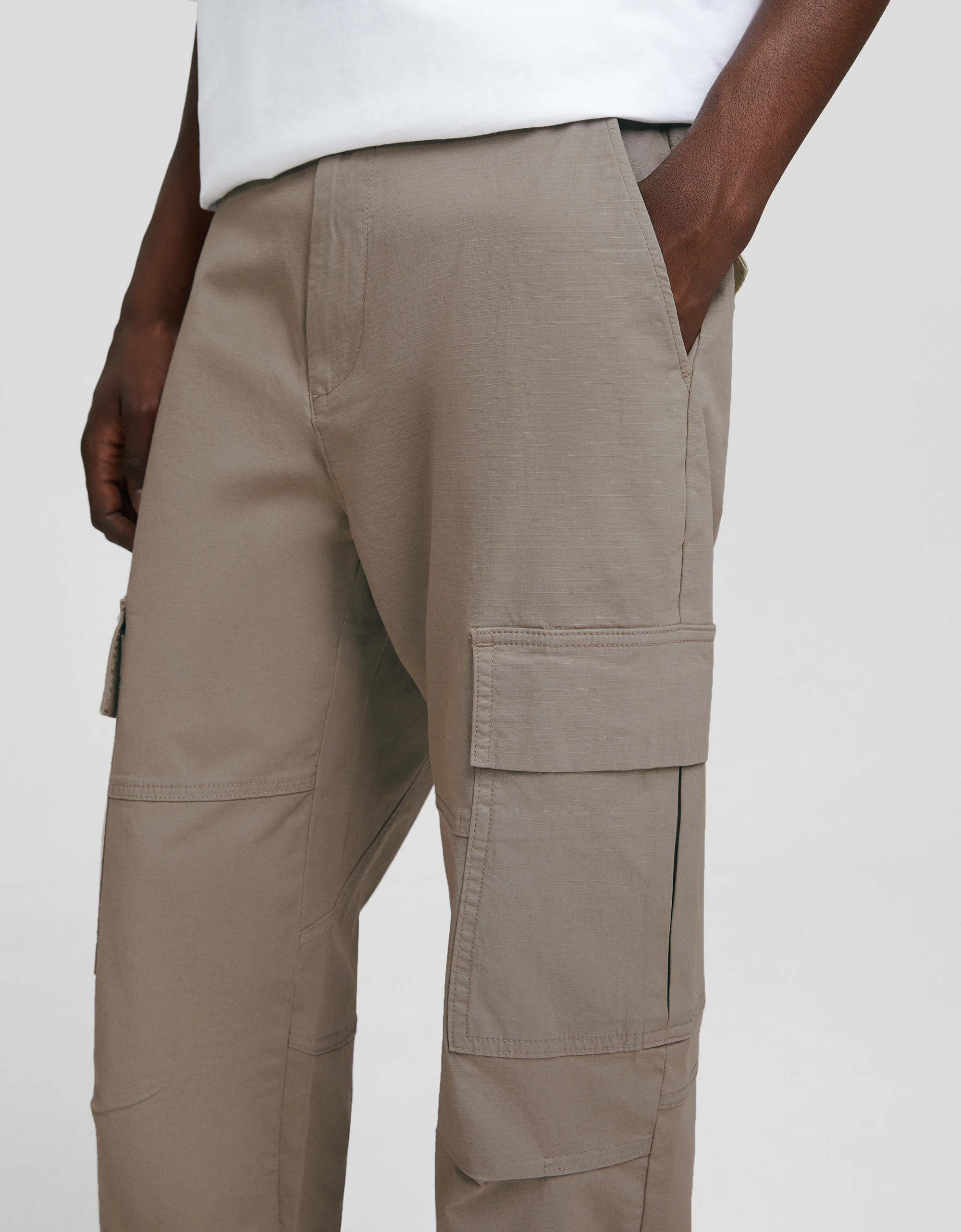 Bershka ANCHO - Pantalones cargo