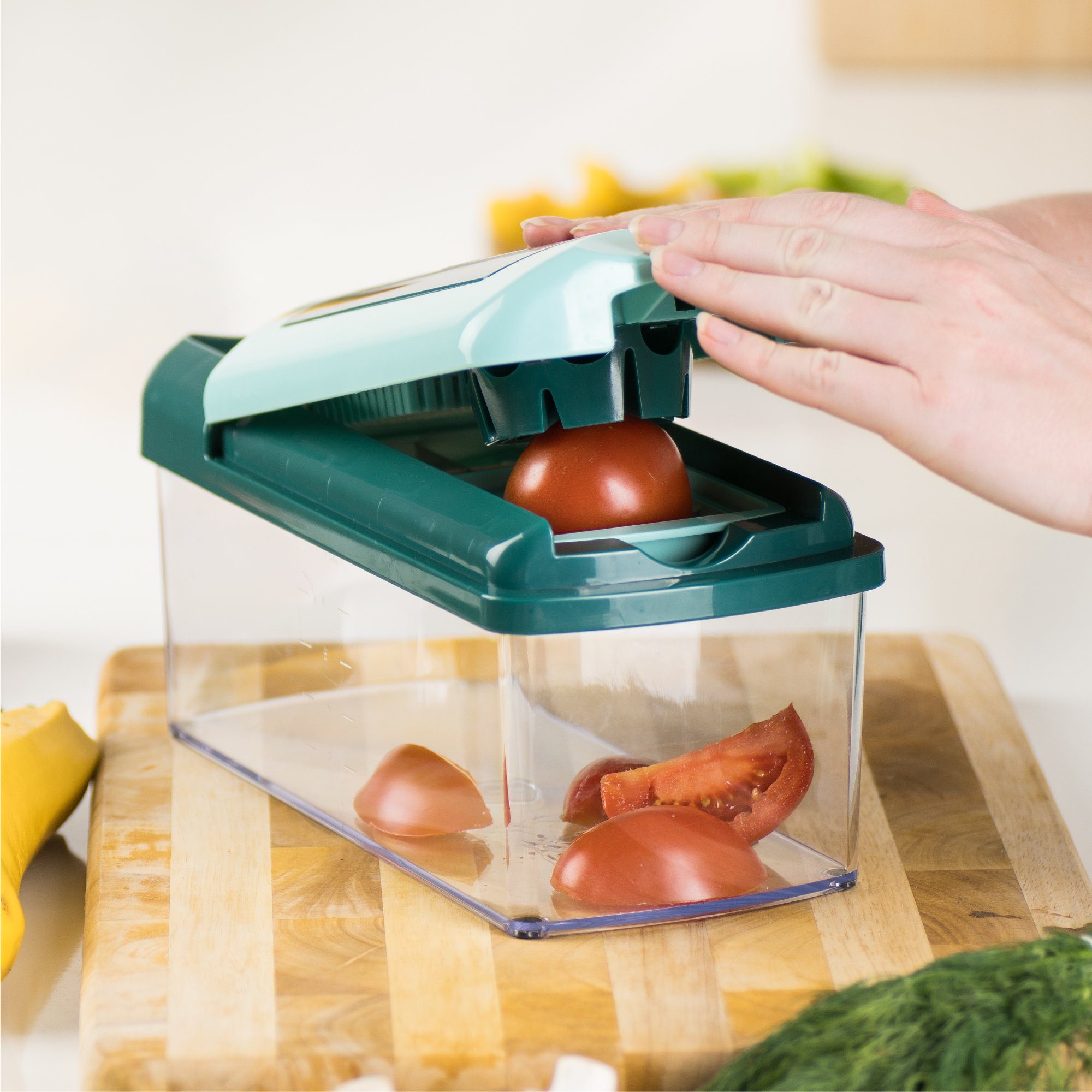 Genius Gemüseschneider Nicer Dicer Fusion Gemüsehobel Gemüse Obst Zerkleiner, Auffangbehälter 2500ml Tomaten Kartoffeln Zwiebel Schneider