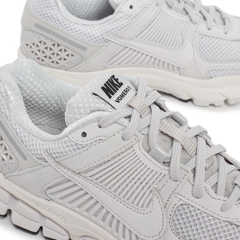 NIKE Zoom Vomero 5 SP vast grey/vast grey-black-sail