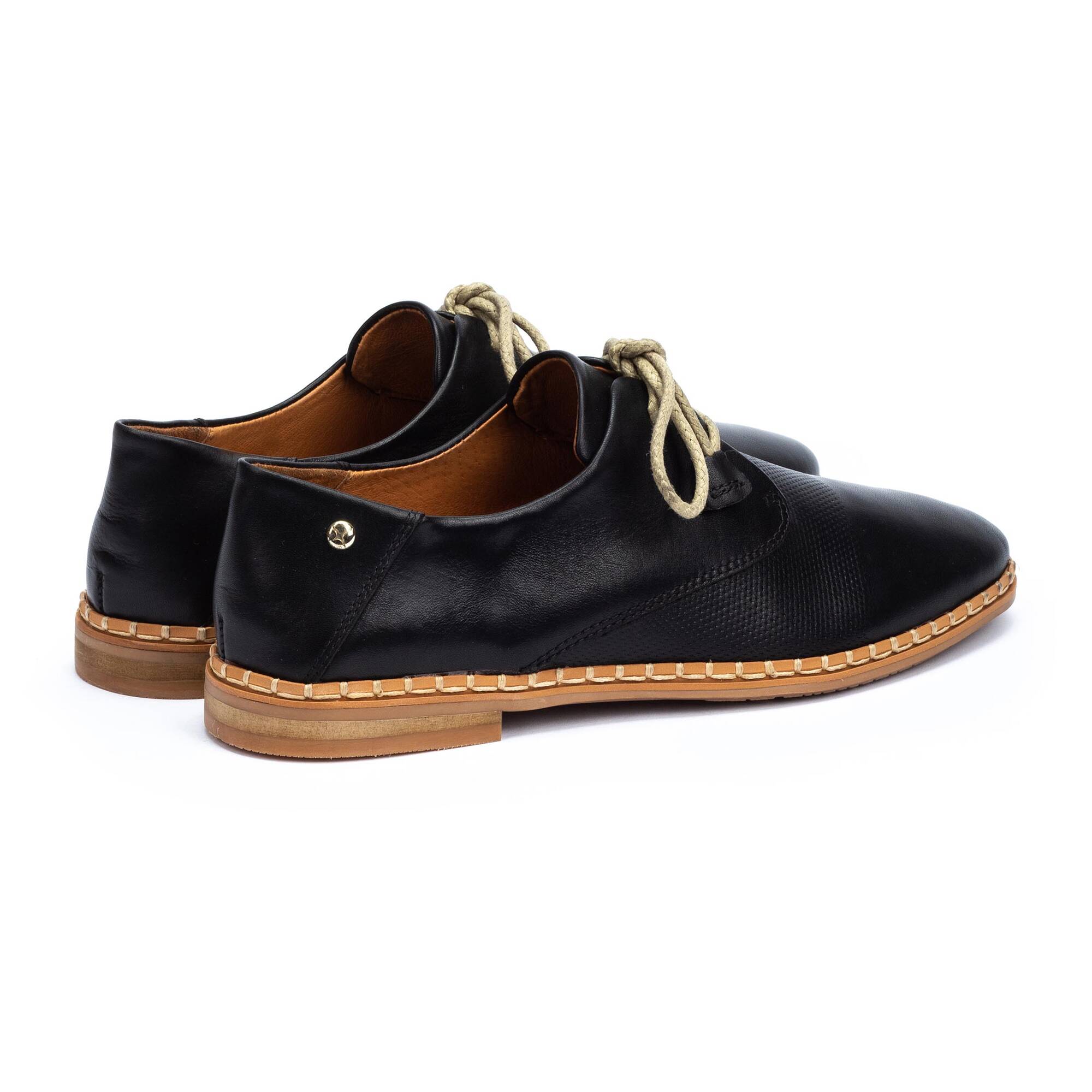 buty sznurowane - CZARNE