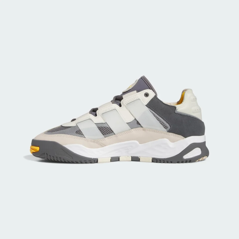 adidas Niteball ID8072 / grau