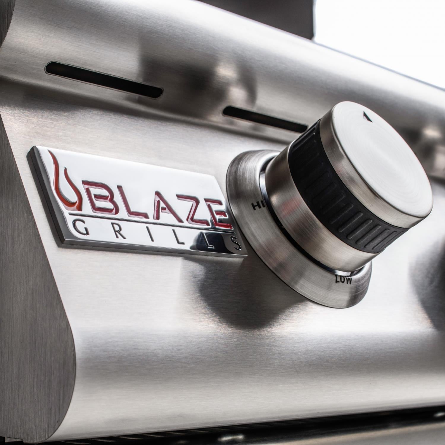 Blaze Prelude LBM 32-Inch 4-Burner Natural Gas Grill - BLZ-4LBM-NG