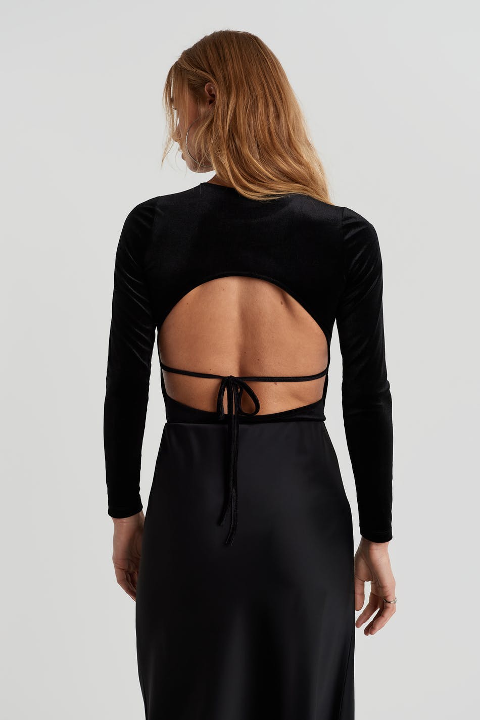 Velvet open back body