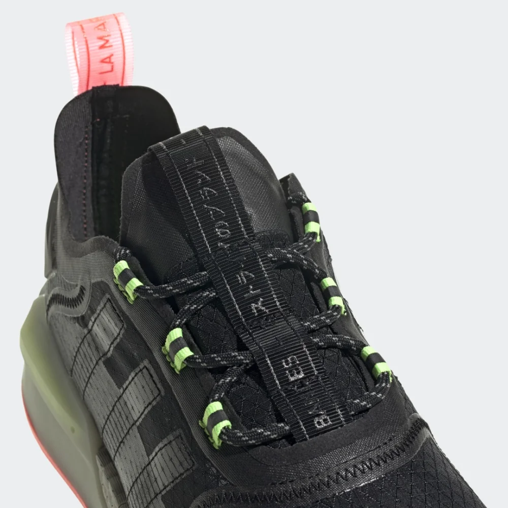adidas NMD V3 GW3064 / schwarz