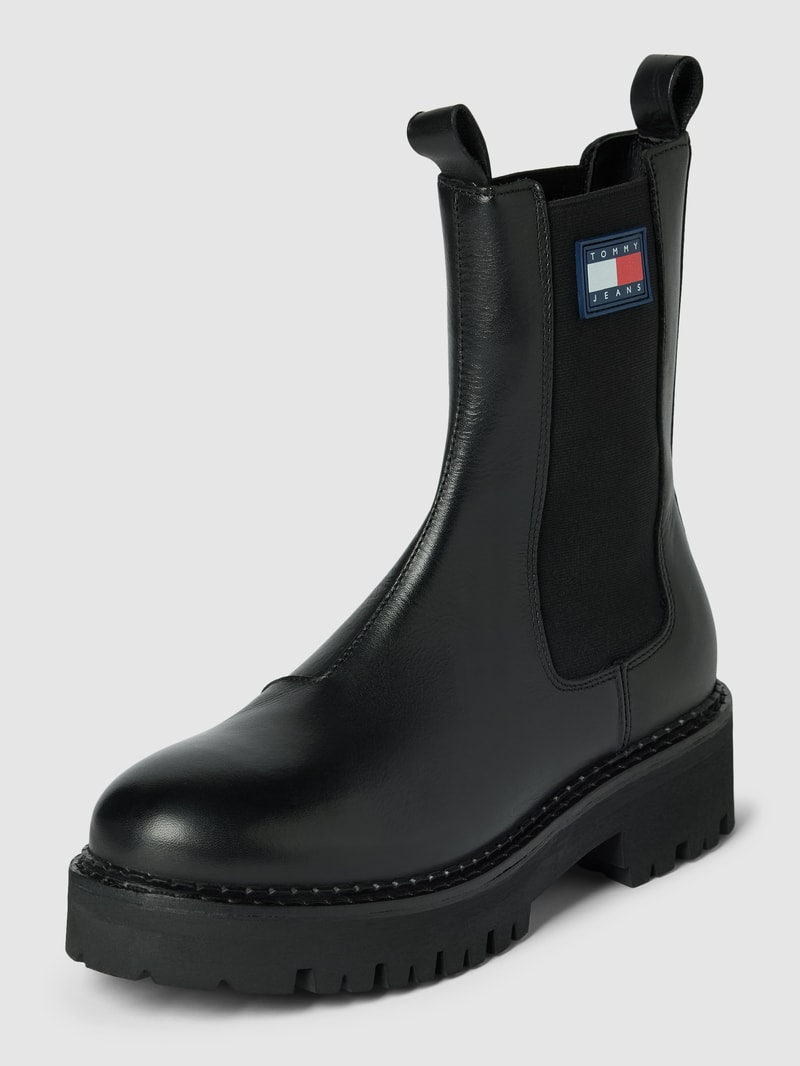 Chelsea Boots mit Label-Detail in schwarz