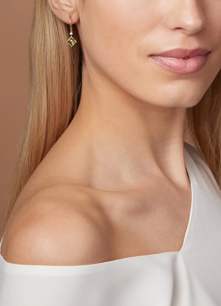 Diamond Point Yellow Gold Earrings 2.74 ct Peridot Philosophy