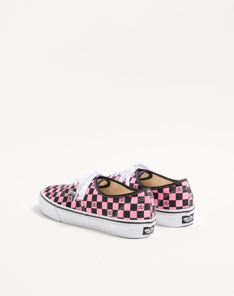 Tênis de cano baixo Valentino Garavani e Vans em tecido com estampa xadrez VLogo