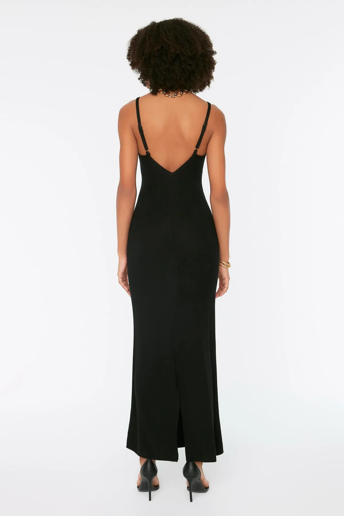 Trendyol Collection  Schwarzes Maxi-Strick-Basic-Kleid TWOSS20EL1574