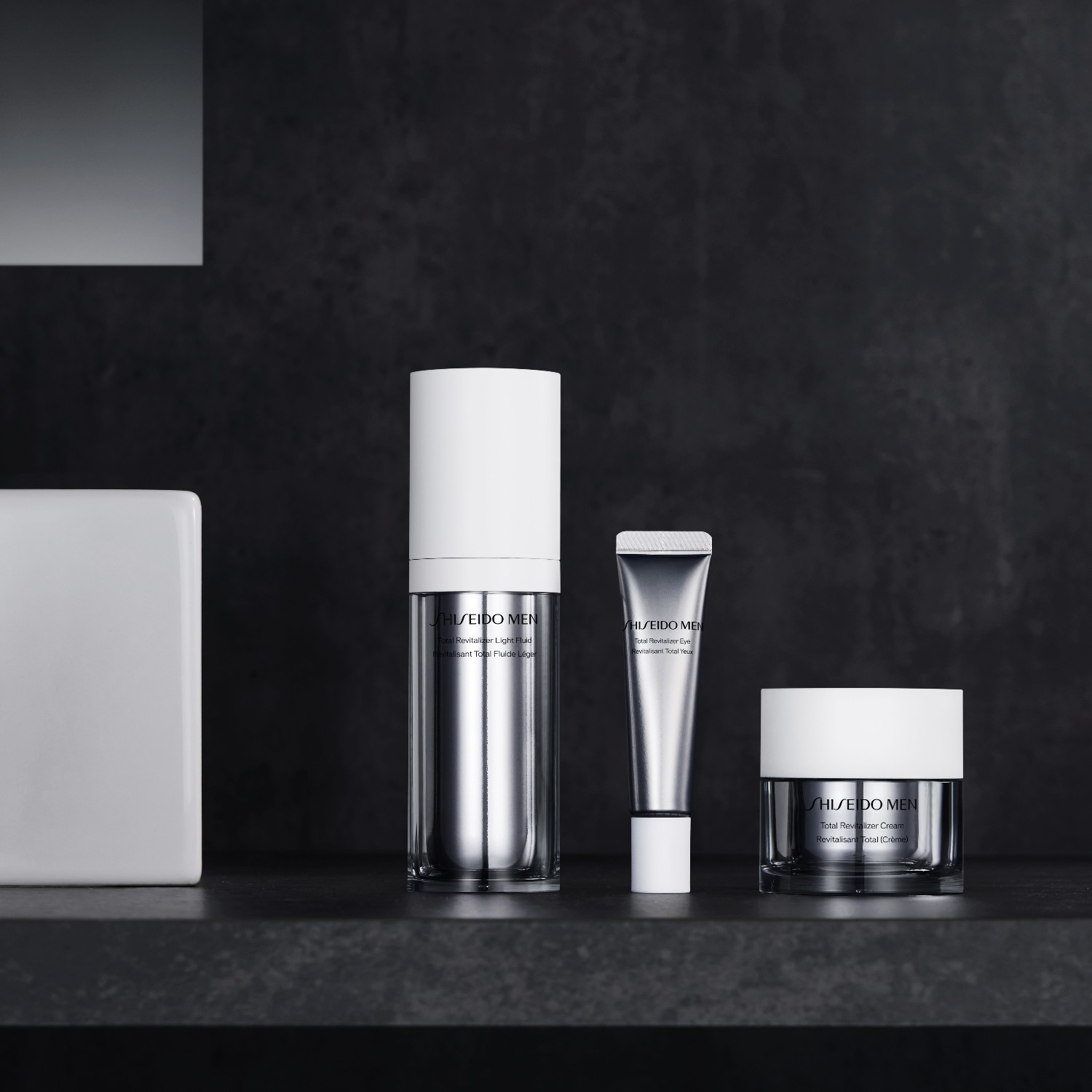Shiseido Total Eye Revitalizer