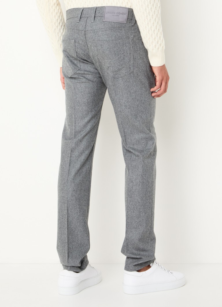 Pantaloni chino slim fit Nick de la Jacob Cohen, cu efect uzat.