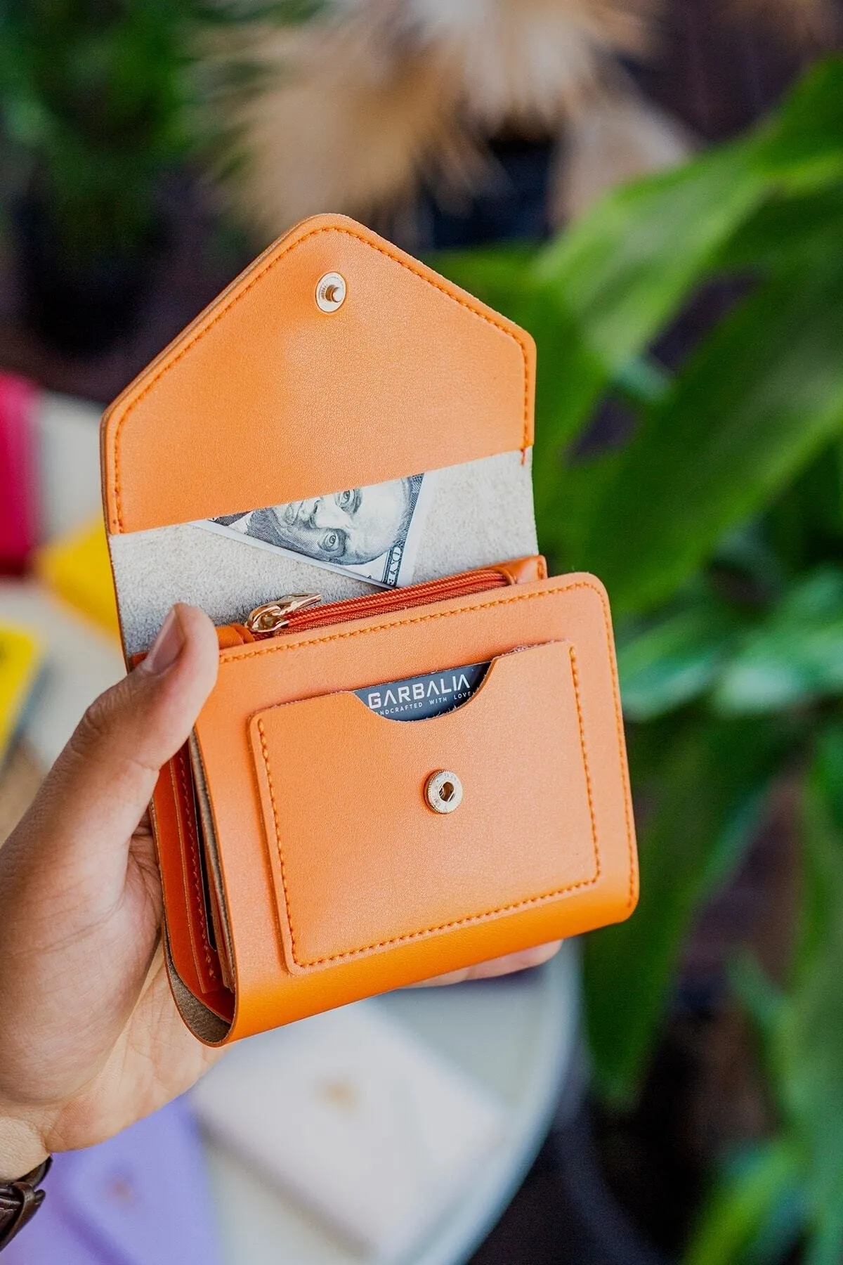 Garbalia  Columbia Mini-Geldbörse für Damen aus veganem Leder in Orange mit Münzfach und losem Kartenhalter