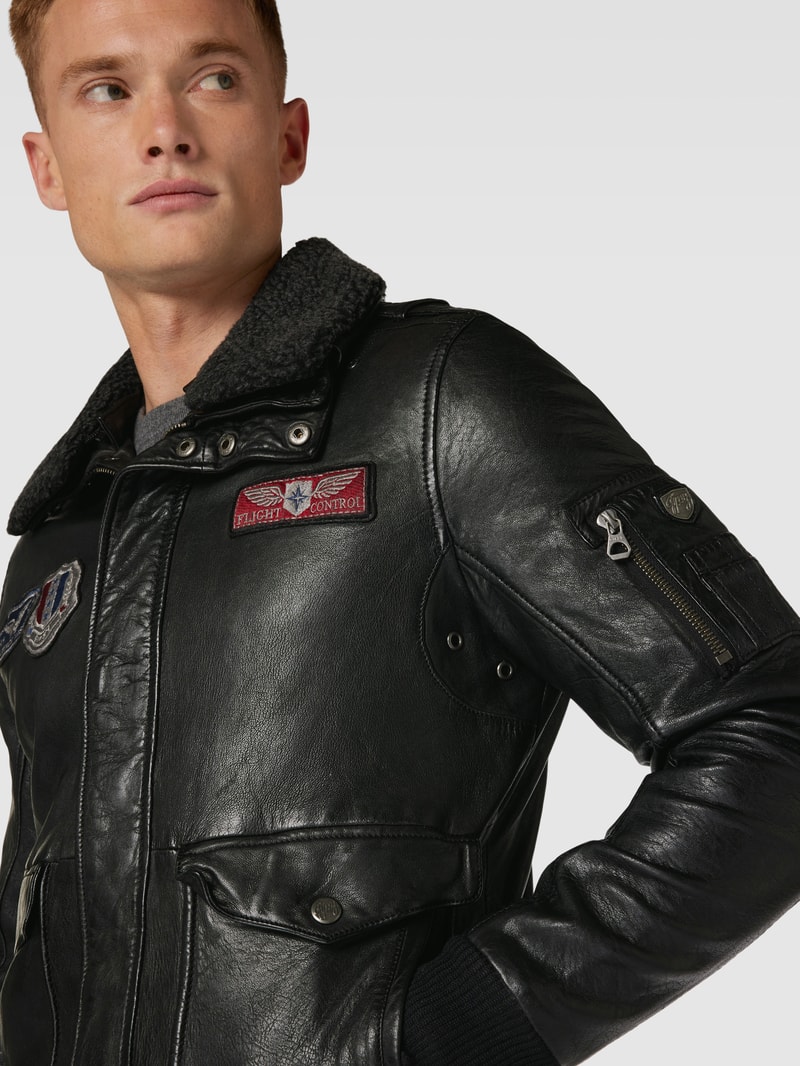 Lederjacke aus echtem Leder mit Label-Patches Modell 'CRUISE' in schwarz