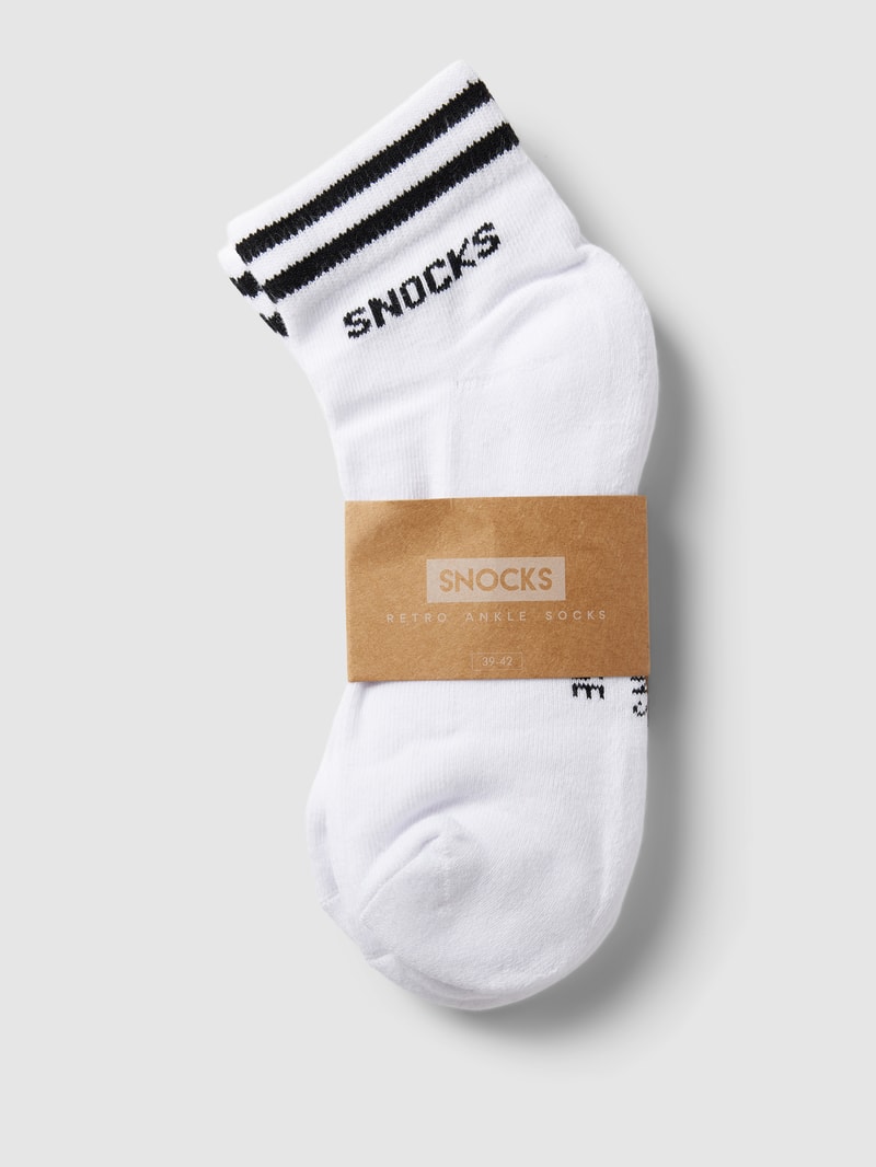Socken mit Kontraststreifen Modell 'Retro' in weiß