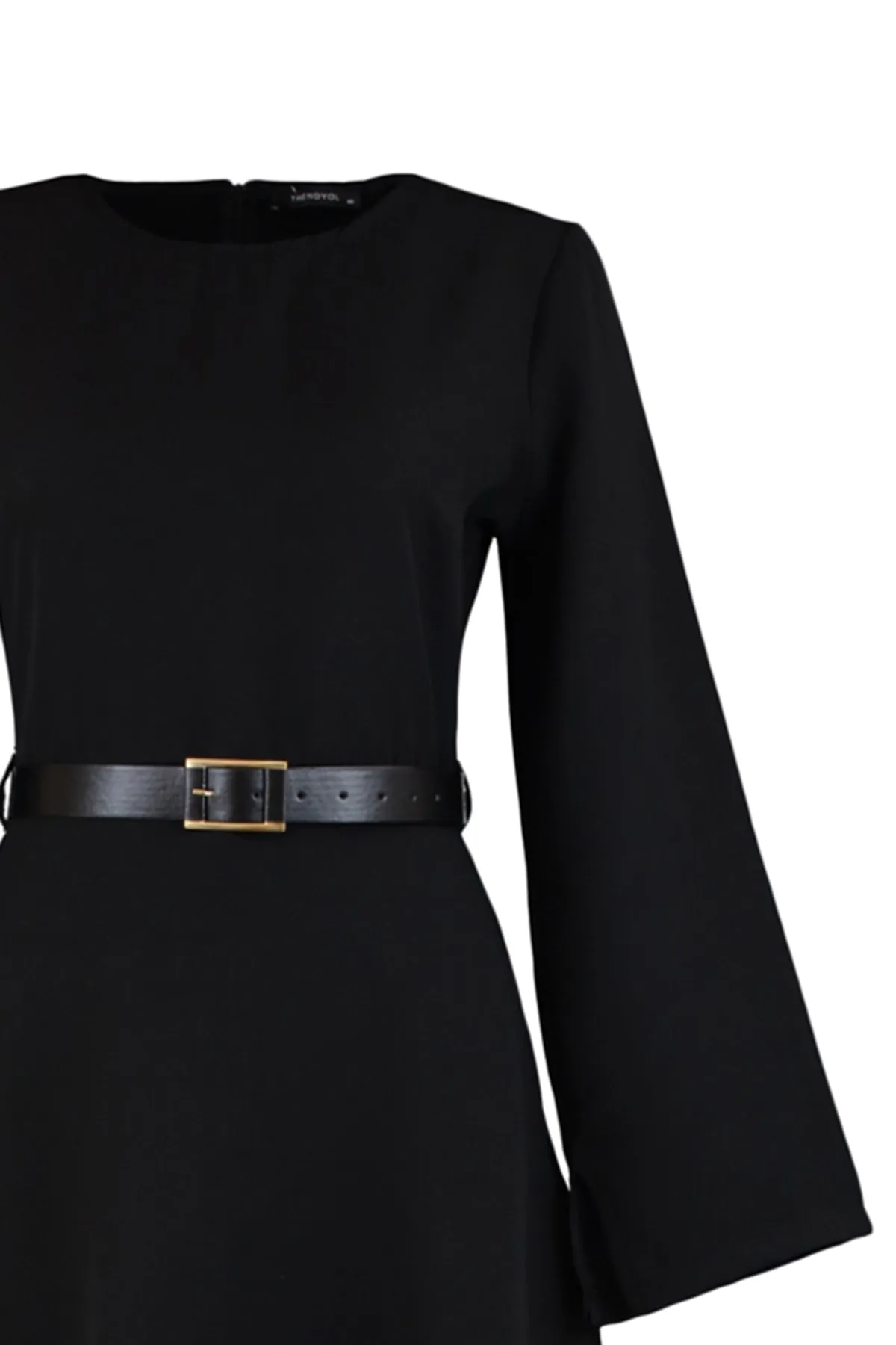 Trendyol Modest  Schwarzes gewebtes A-Linien-Kleid mit Gürtel TCTAW23EB00143