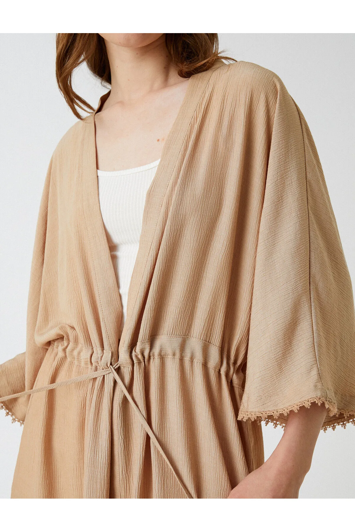 Koton  Kurzärmliger Kimono mit Bindedetail