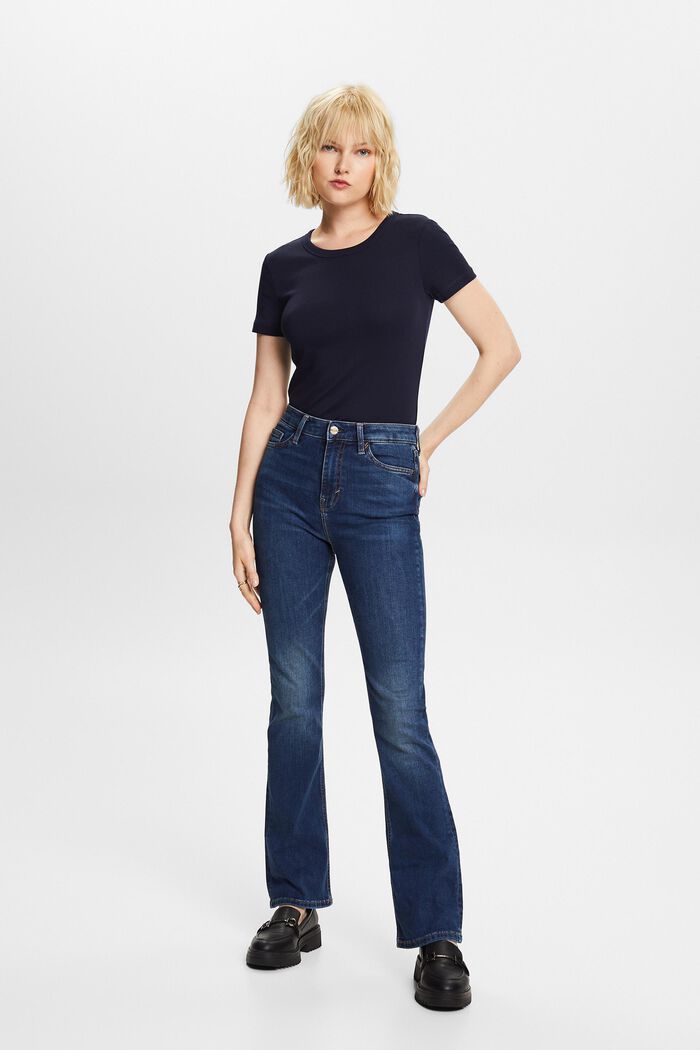 Recycelt: Bootcut-Jeans mit hohem Bund