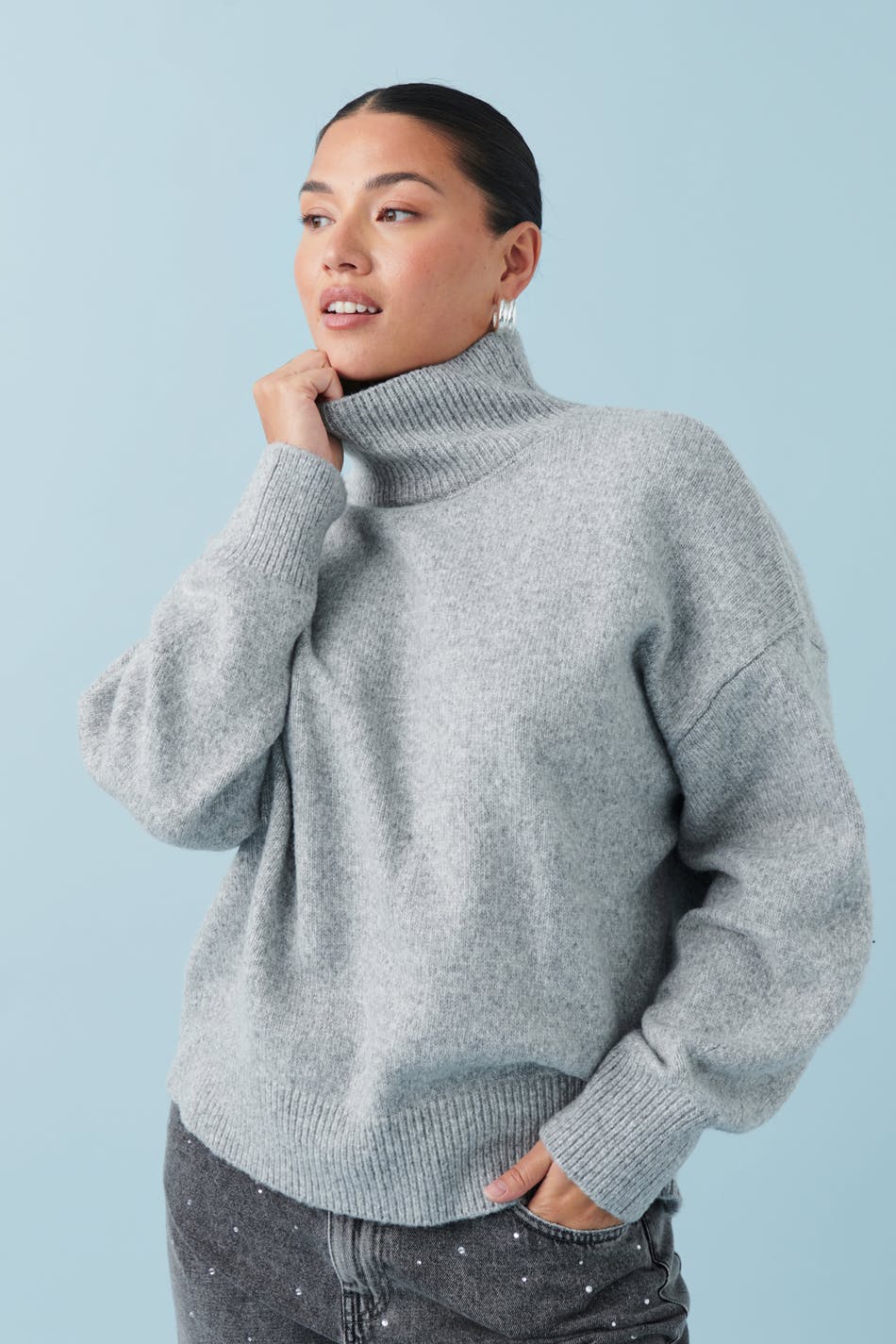 Funnel neck knit sweater