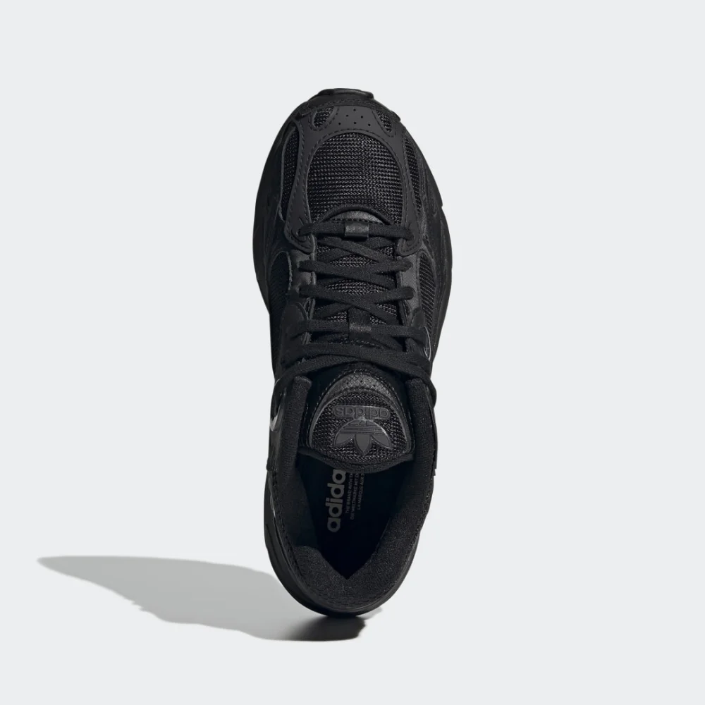 adidas Astir GW4341 / schwarz