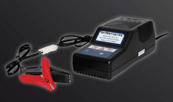 Landport Batterieladegerät 12 V, 2,0 A für Roller- und Motorradbatterien - ATU