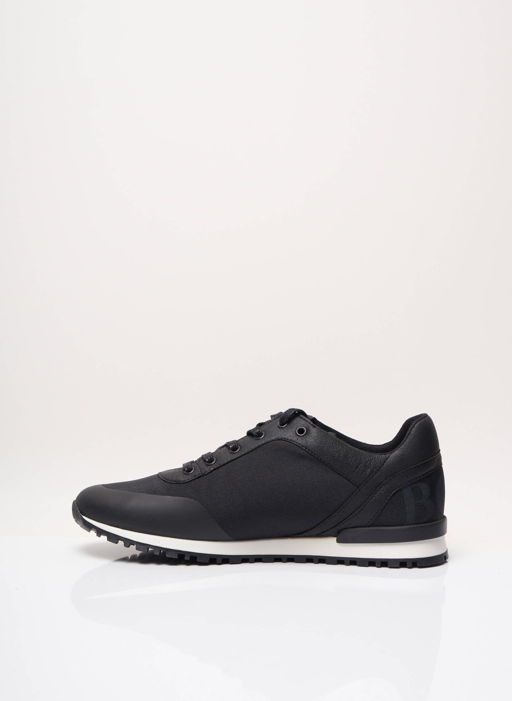 Hugo Boss Baskets Unisexe couleur noir