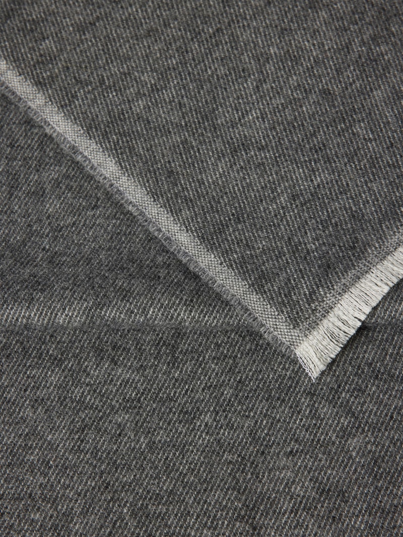 Schal aus Woll-Mix mit Label-Detail Modell 'Magno' in mittelgrau