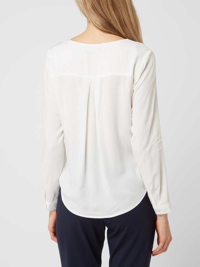 Bluse mit V-Ausschnitt in offwhite