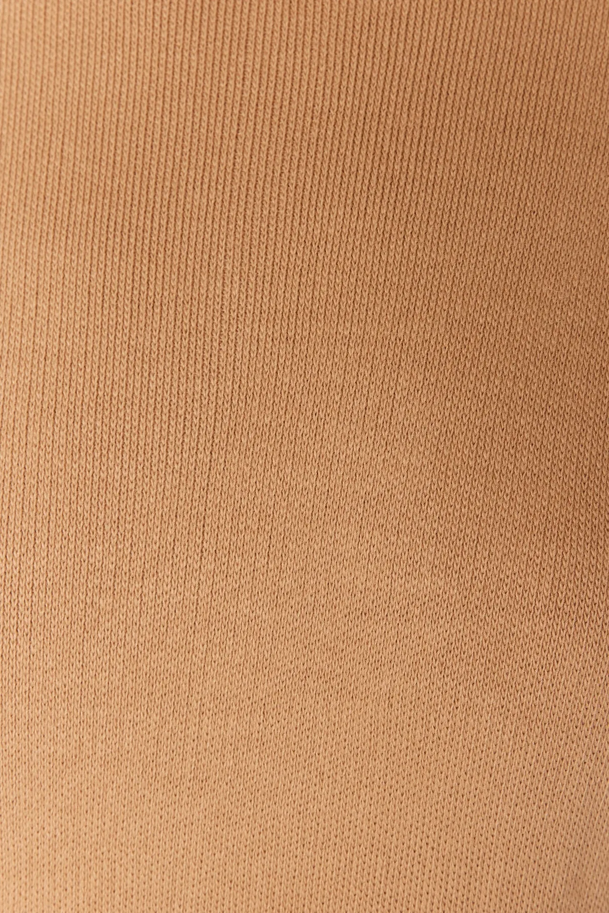 Trendyol Modest  Beiges langes Strickkleid mit Gürtel und Perlendetail TCTAW24EB00016