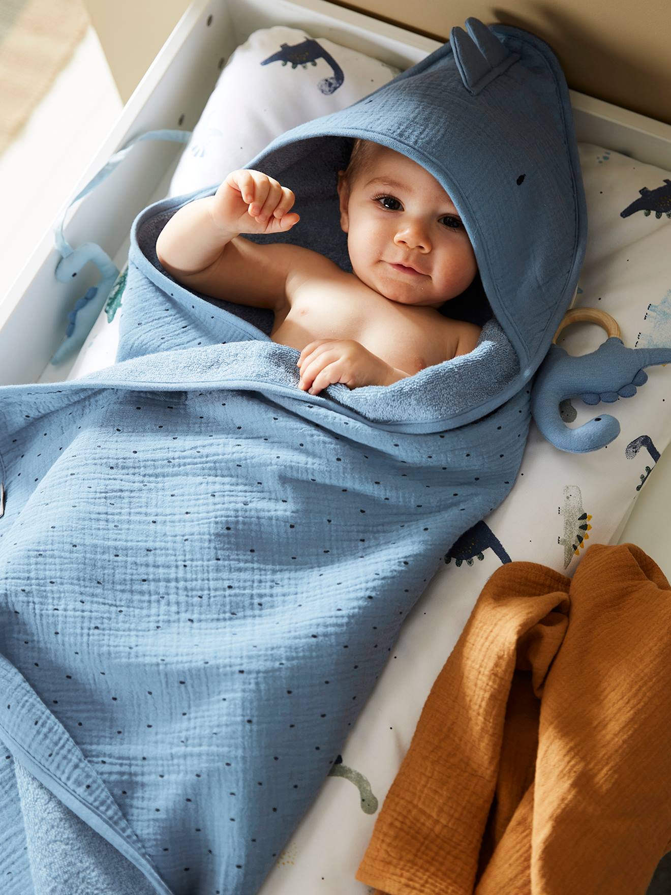 Vertbaudet Baby Kapuzenbadetuch & Waschhandschuh KLEINER DINO Oeko Tex - blau