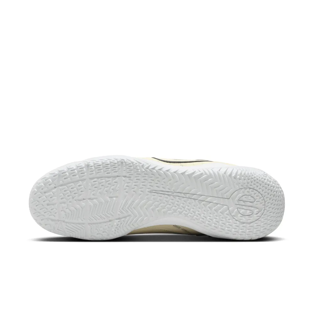 Nike Tiempo Legend 10 Academy IC DV4341-700 / gelb