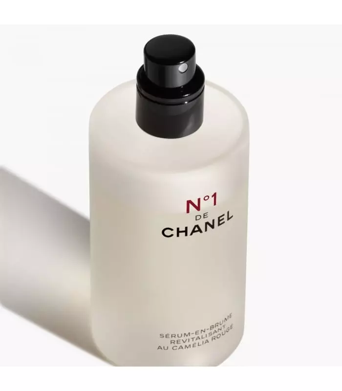 N°1 DE CHANEL SÉRUM-EN-BRUME REVITALISANT Anti-pollution - Rafraîchit - Apporte de l'éclat