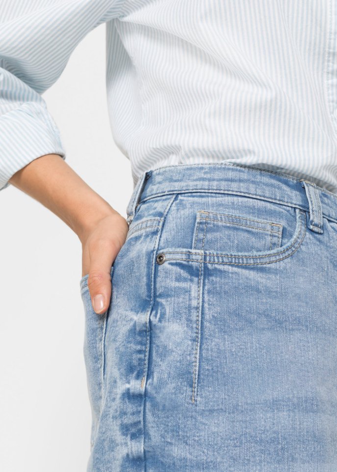 Paper-Bag Jeans mit Bio-Baumwolle