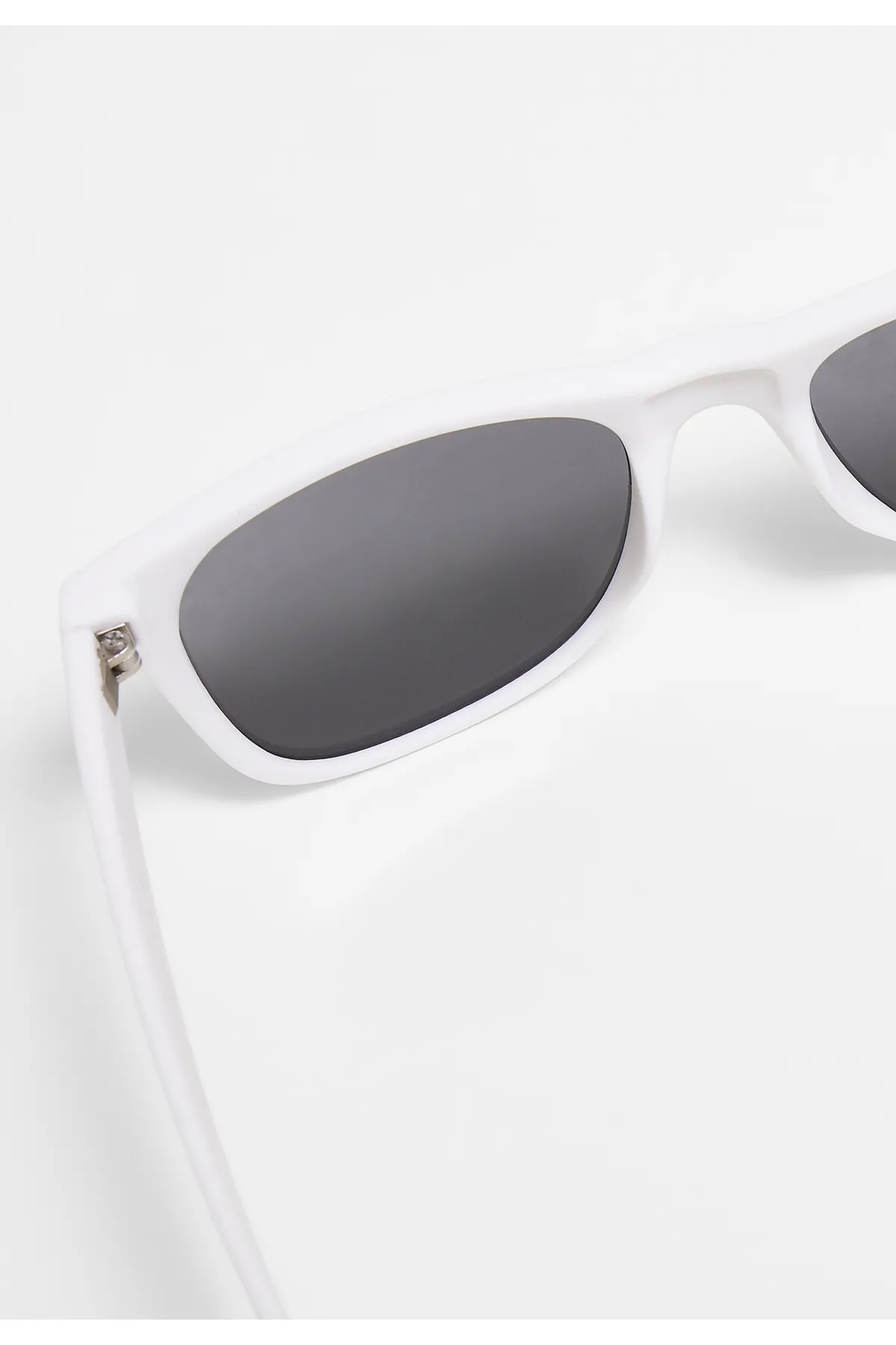 Urban Classics  Accessoires Sonnenbrillen Likoma UC
