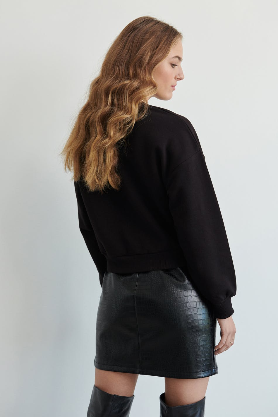 Basic sweater