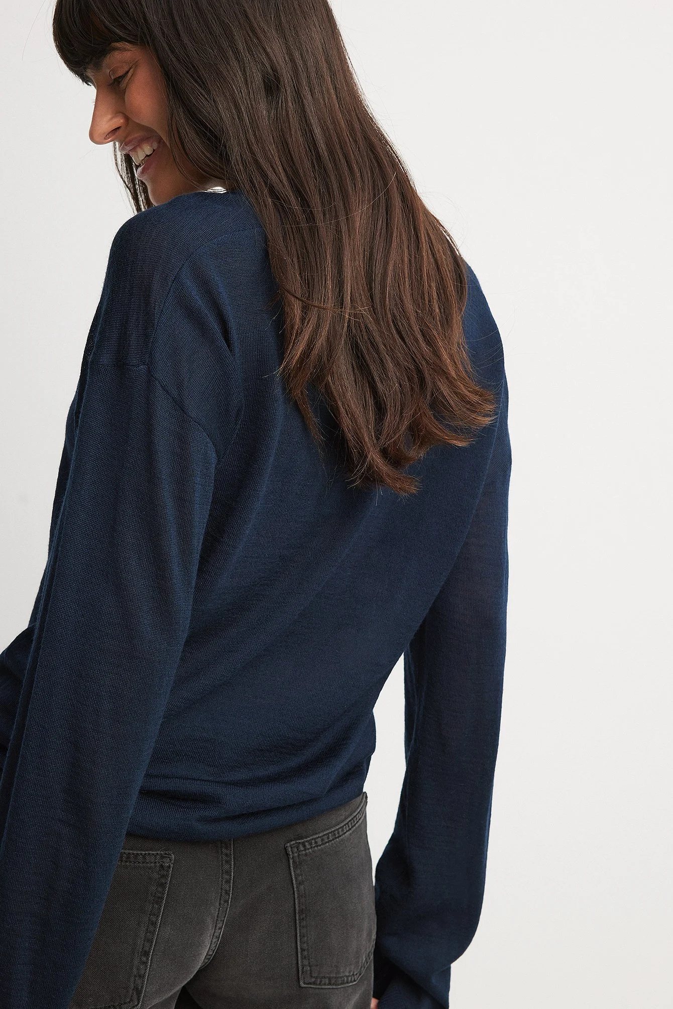 Oversize-Strickpullover mit V-Ausschnitt aus Wollmischung