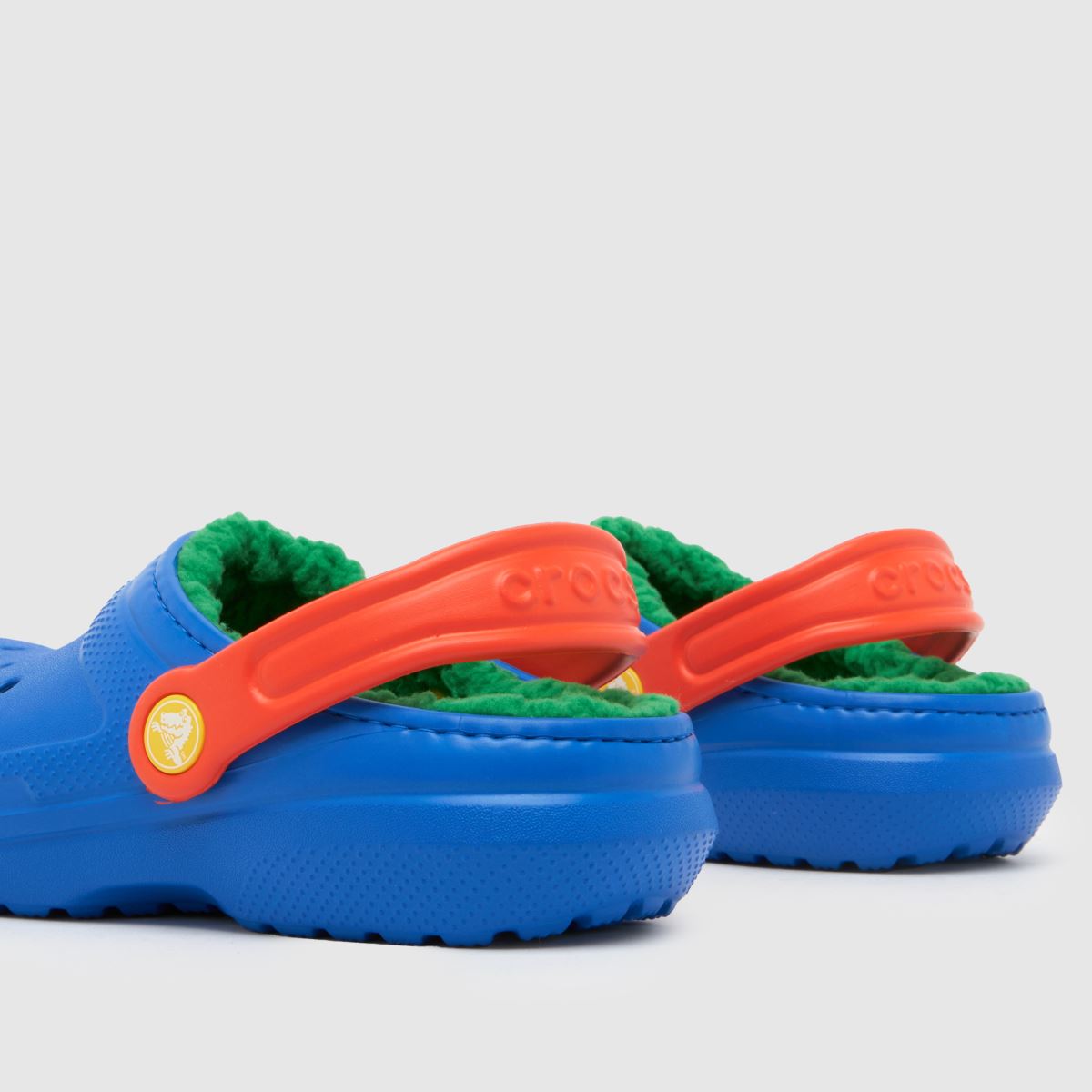 Crocs blå multifärgade klassiska fodrade träskor för pojkar och juniorsandaler