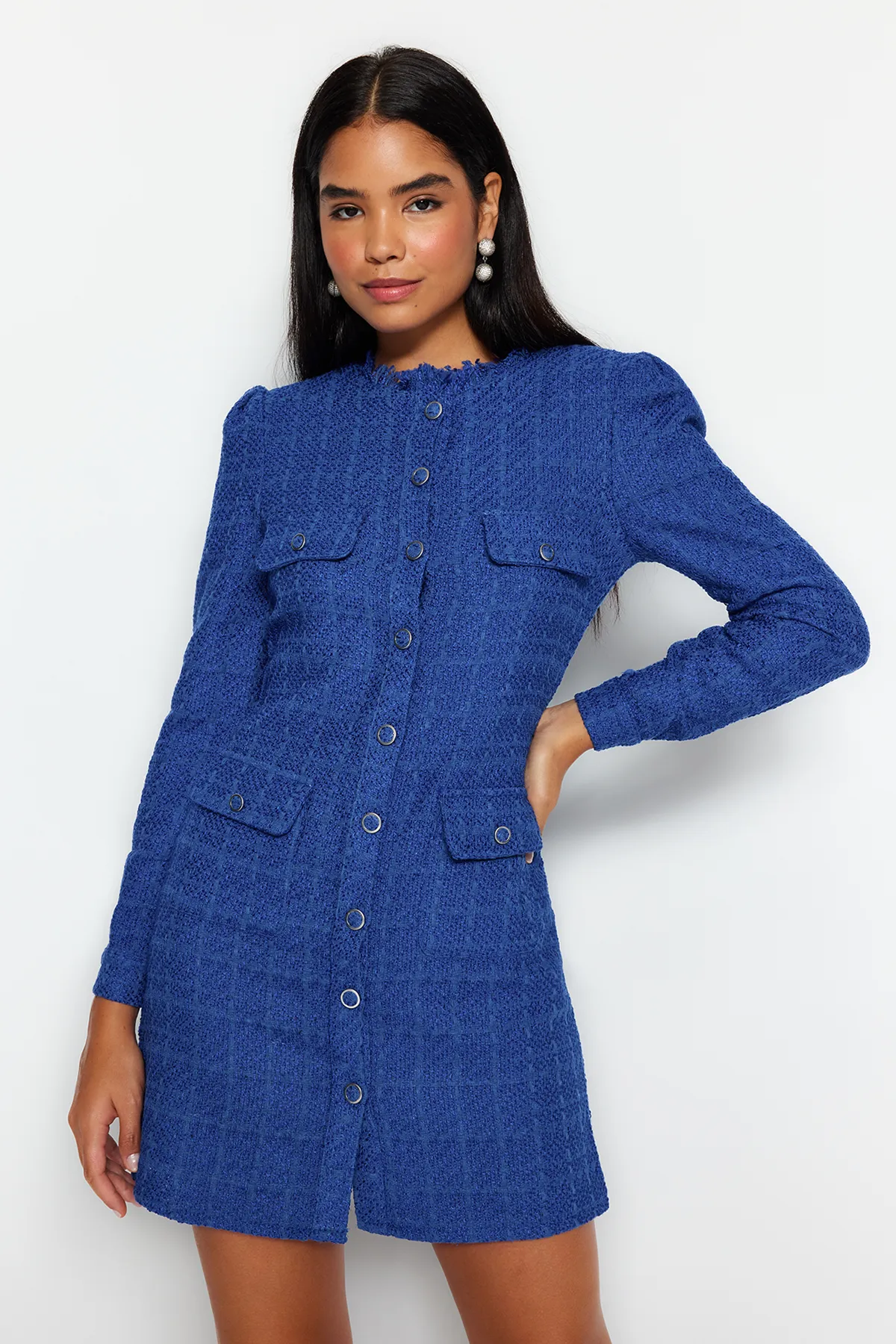 Trendyol Collection  Saks gerade geschnittenes Tweed-Jacken-Webkleid TWOAW24EL00405