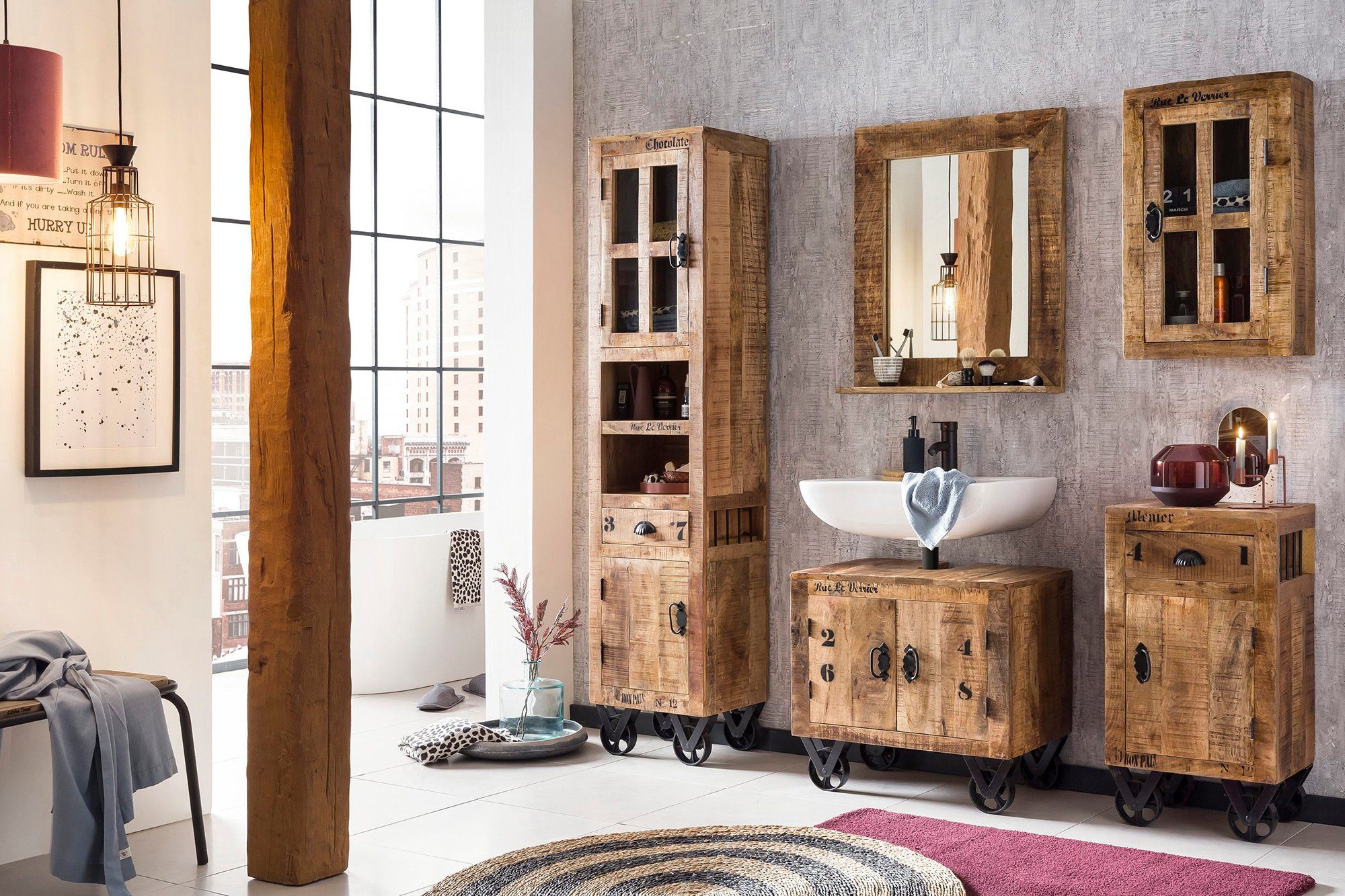 SIT Kommode Rustic, mit schwarzem Aufdruck im Industrial-Stil