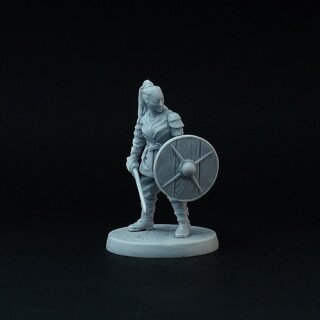 Shield Maiden (28 mm)