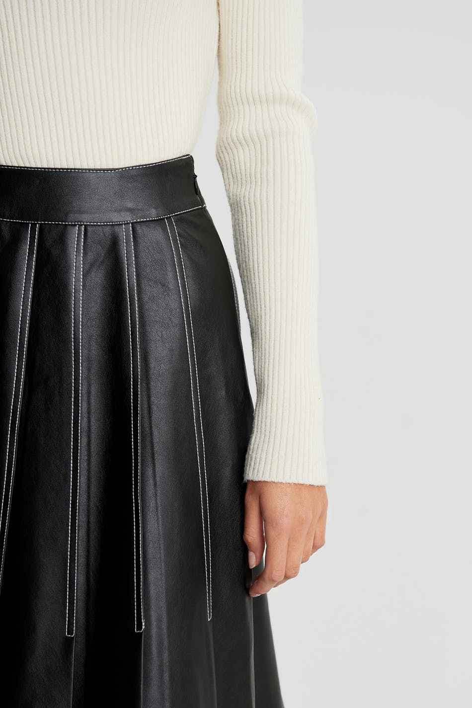 Alma pu skirt