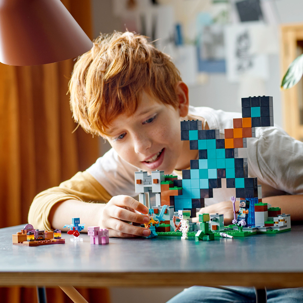 Minecraft™ Der Schwert-Außenposten 21244
