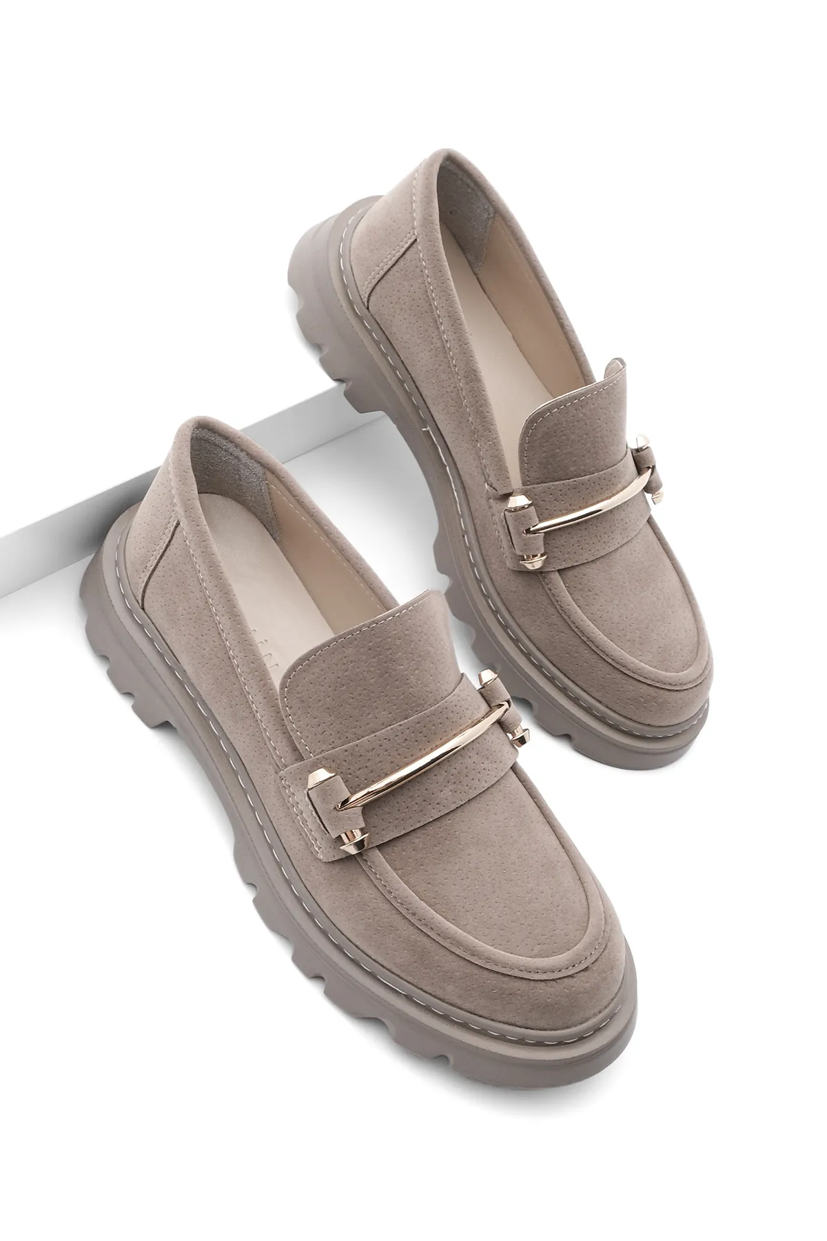 Marjin  Damen Loafer Dicke Sohle Kette Freizeitschuhe Zolez Nerz